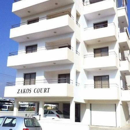 Zakos Court Apartments ラルナカ エクステリア 写真