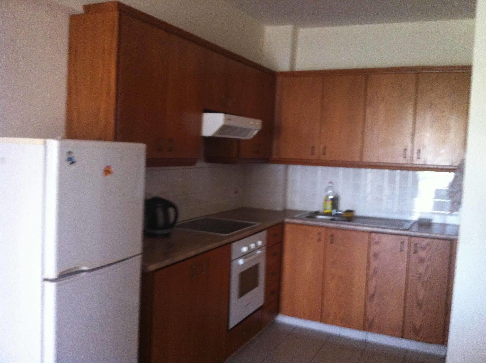 Zakos Court Apartments ラルナカ エクステリア 写真